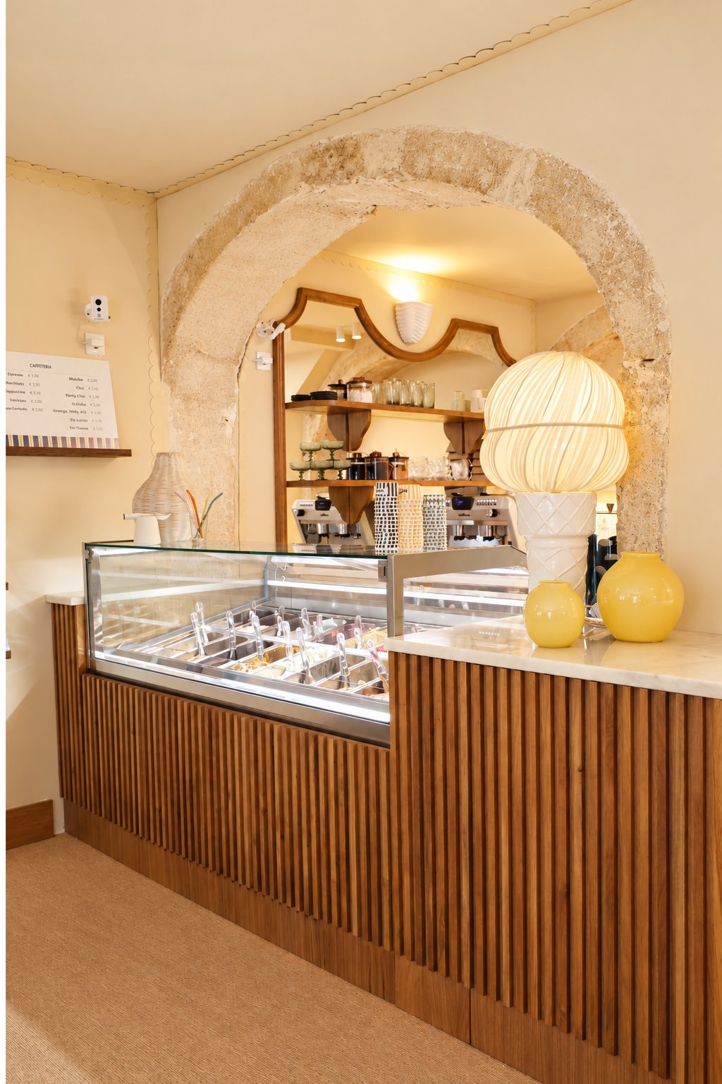 GIOLA Rua do Comércio stone arch and counter